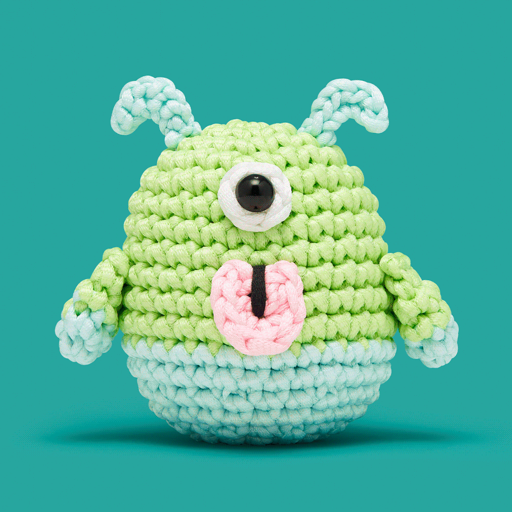 Zorp the Martian Crochet Kit | The Woobles - Image 2