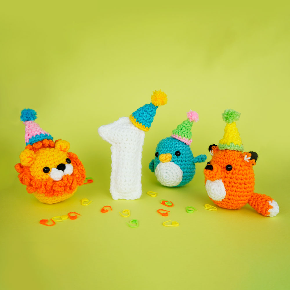 Tiny Party Hat Crochet Kit | The Woobles - Image 2