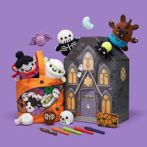 Eerie-sistibly Woobly Haunted House Box | The Woobles
