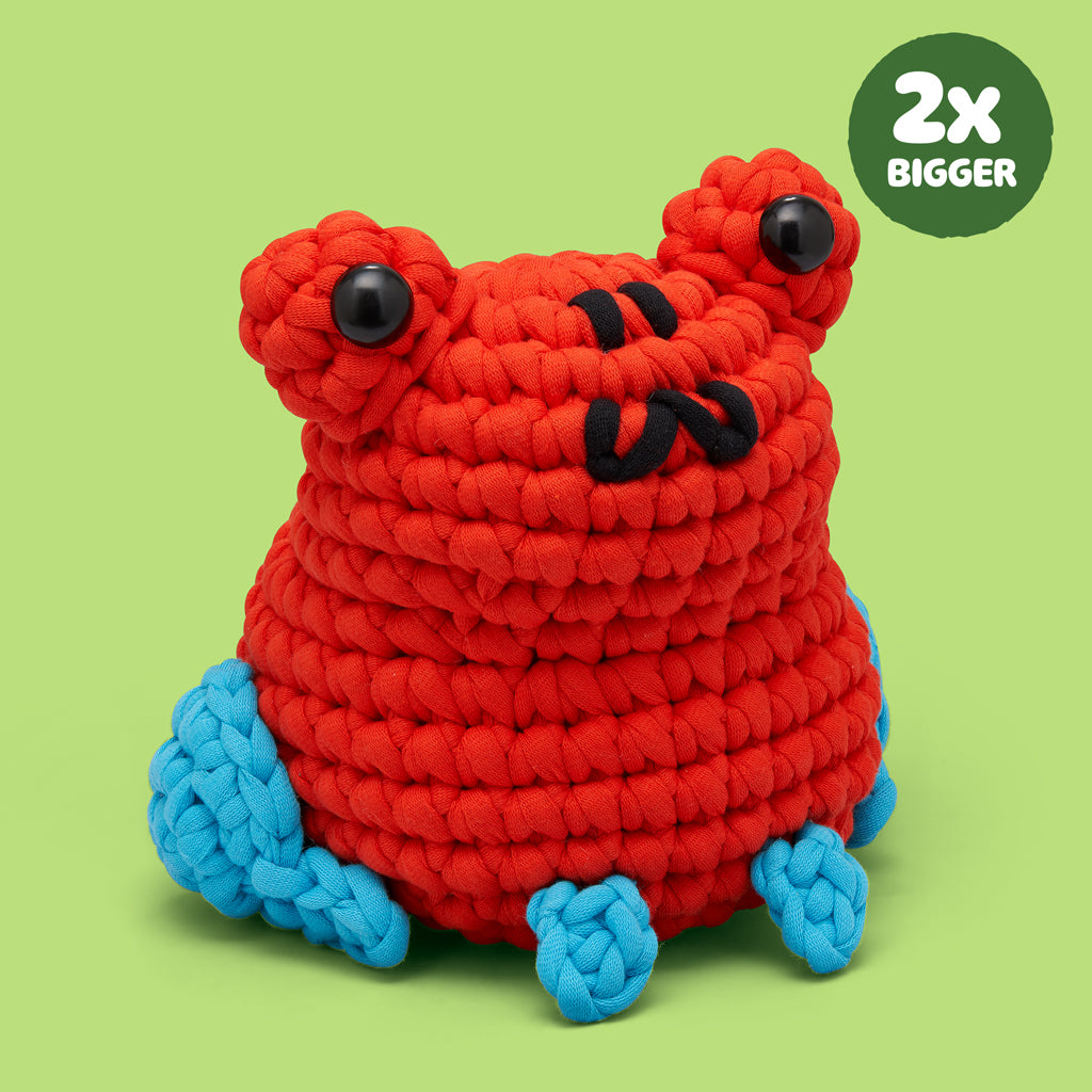 Kurt the Poison Dart Frog Extra Squeezy Crochet kit | The Woobles - Image 5